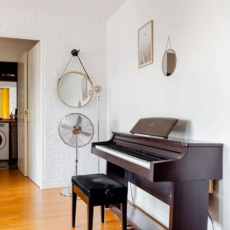 Artist Retreat Apartment Noisy-le-Grand